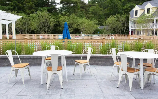 The Admiral's Inn Resort