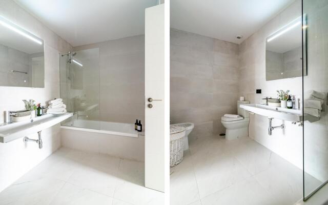 LAE9.1I- Apotel Estepona Hills by roomservices