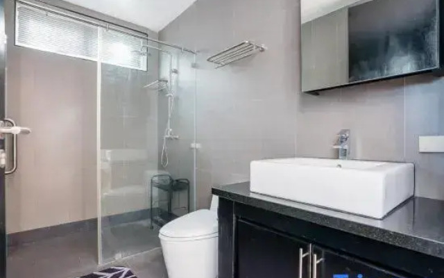 New 7BR Pool Villa with Slider - VVP31.4