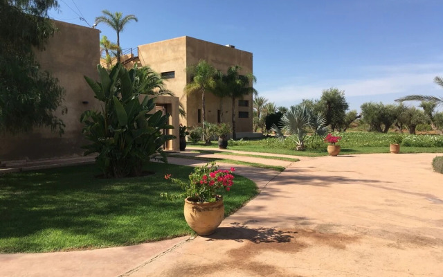 Marrakech Retreat By La Siredrah