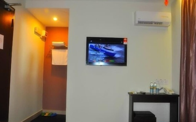 OYO Rooms Near Tanjung Aru Beach