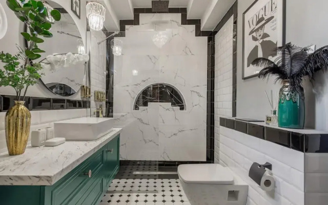 The Great Gatsby in Bucure ti