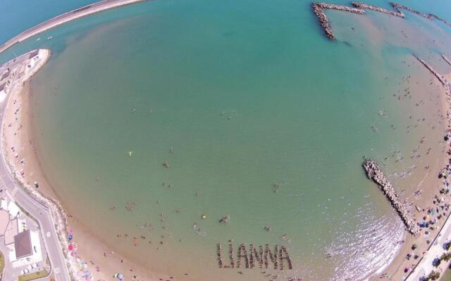Lianna Beach Resort