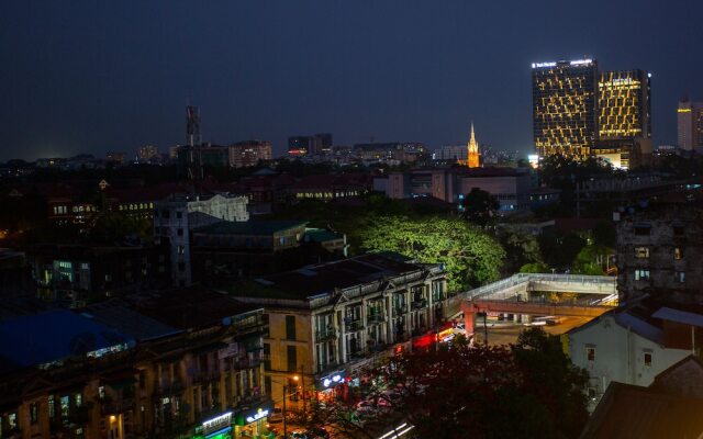 The Lodge Yangon Hostel
