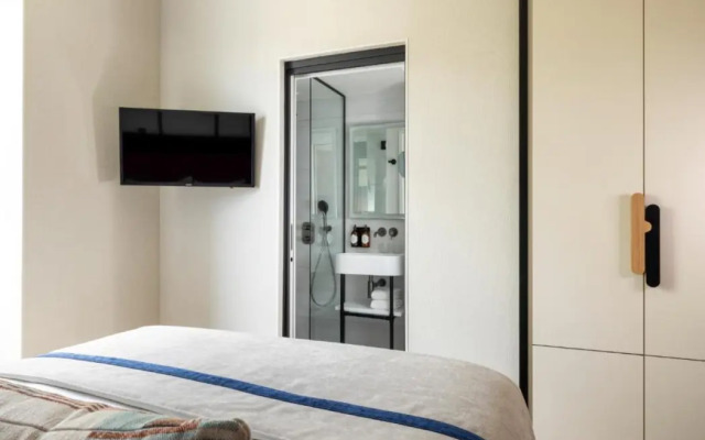 Hôtel Raspail Montparnasse