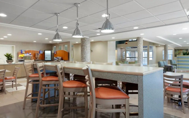 Holiday Inn Express Williamsburg by IHG