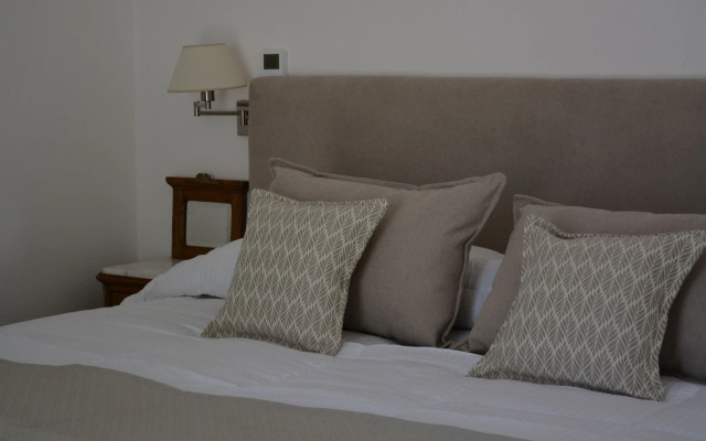 Viamonte Winery Lodge