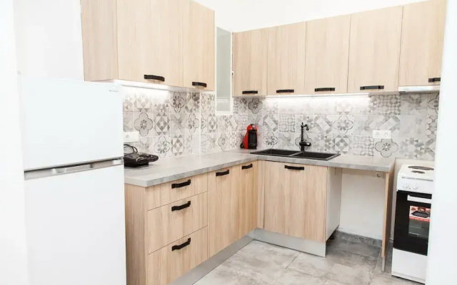 Glamorous Apt in central Athens
