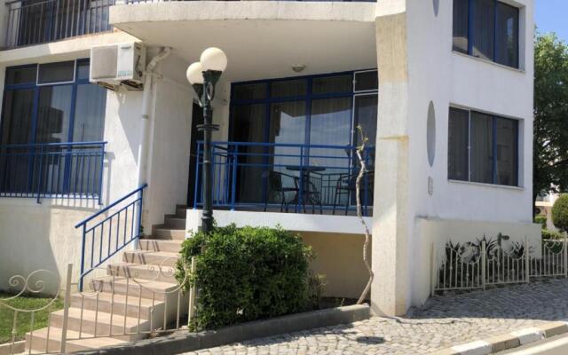 Vega Village Apartment