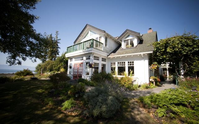 Sooke Harbour House