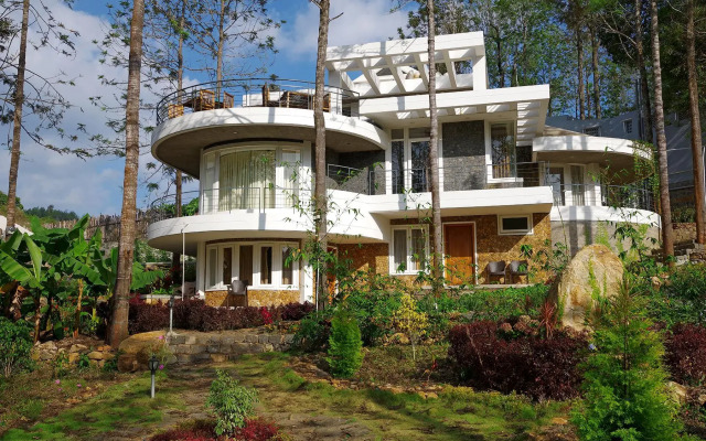 WOW Bison Woods Resort Yercaud