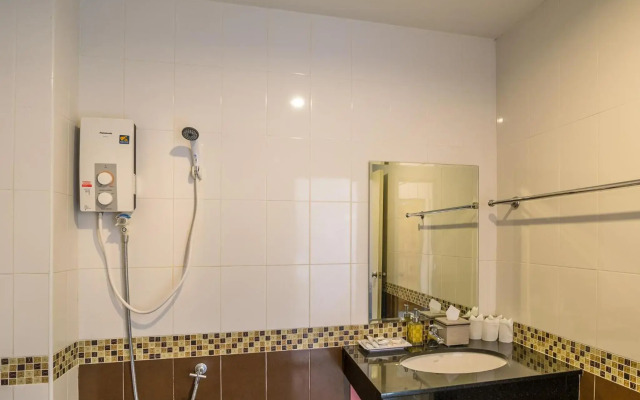 Sripet Hotel