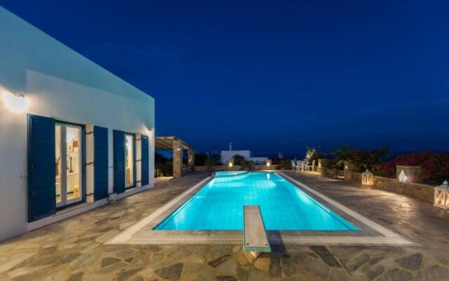 Pure White Villa Paros