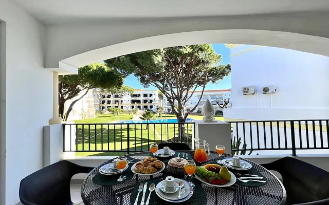 Vilamoura Garden View 1 With Pool