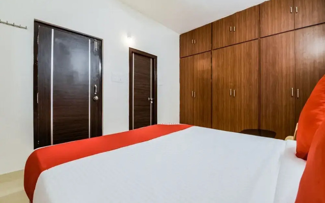 Pramukh Hotels by OYO Rooms