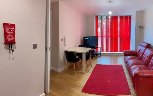 Elegant City Centre Apartment