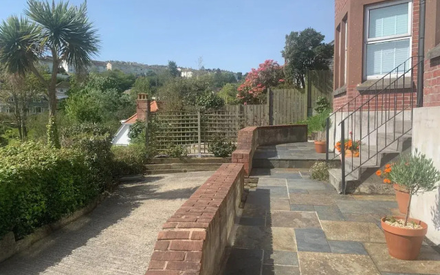 Mevagissey Holiday Home - sea View and Parking