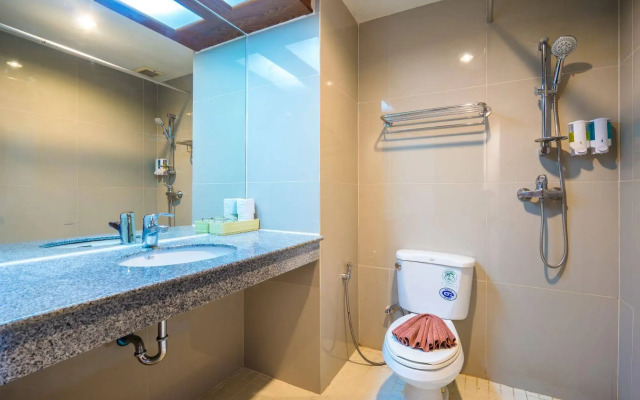 Patong Pearl Hotel