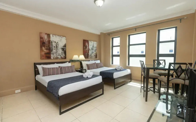 515 Studio Hollywood Beach