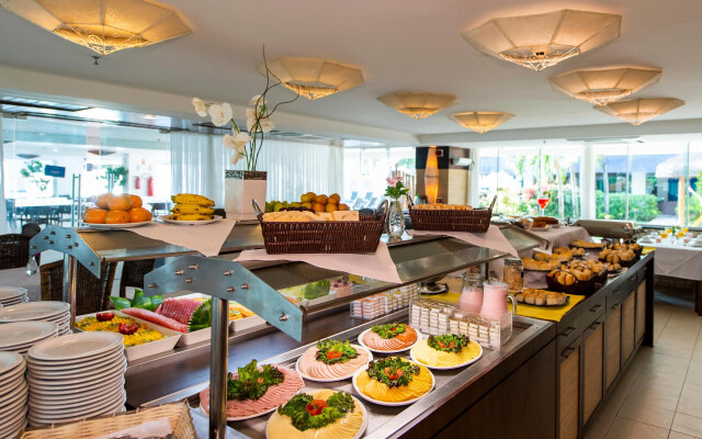 Coral Plaza Apart Hotel