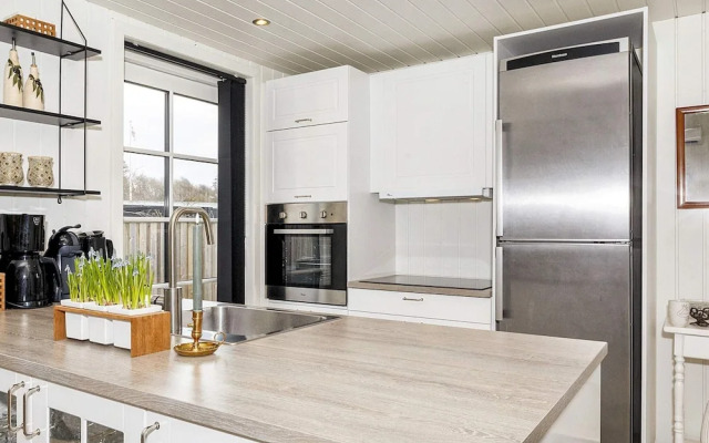 6 Person Holiday Home in Logstor