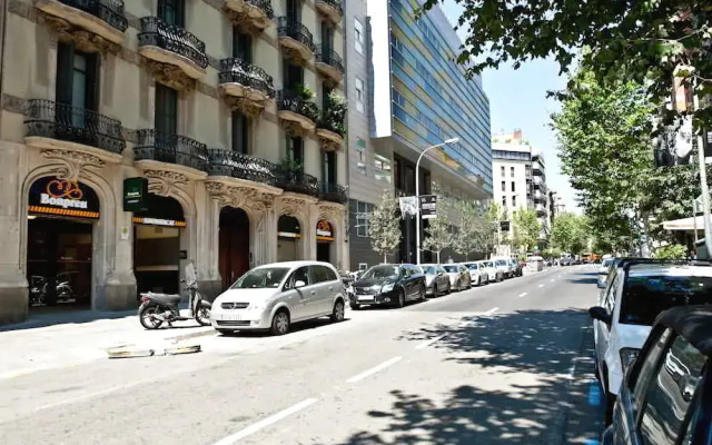 Eixample Comfort Apartment