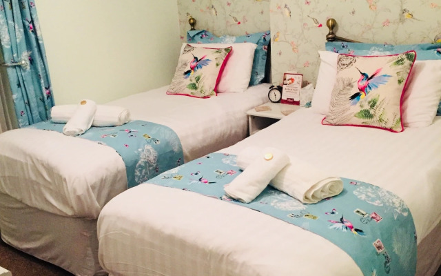 Carlton Lodge - Guest house