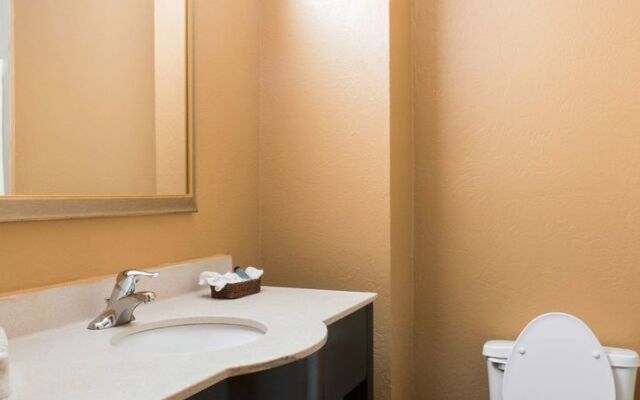 Americas Best Value Inn & Suites Griffin