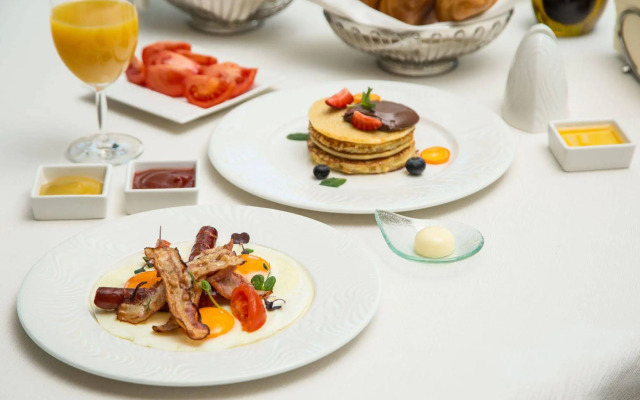 KADORR Hotel Resort & Spa