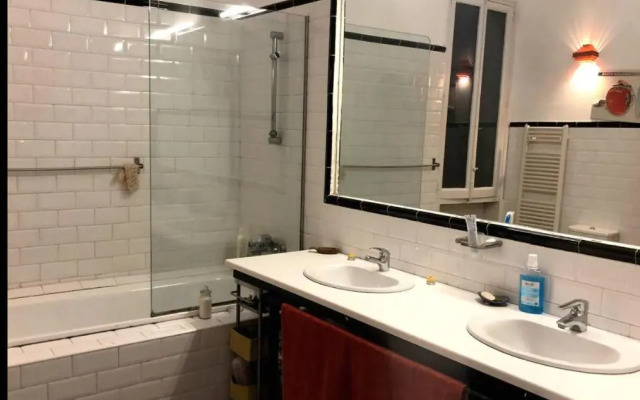 GRAN VIA-SOL SPACIOUS APARTMENT 3 Bedrooms & 2 WCs