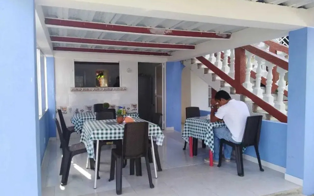 Posada Valerie Home