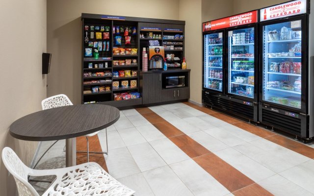 Candlewood Suites Rochester Mayo Clinic Area by IHG