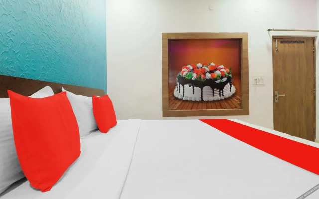 OYO 80792 York Hotel