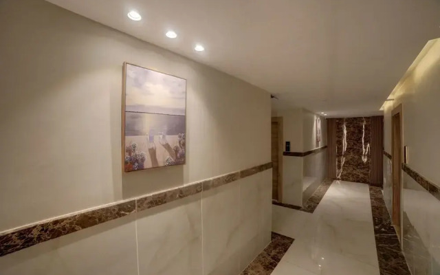 Alena Hotel
