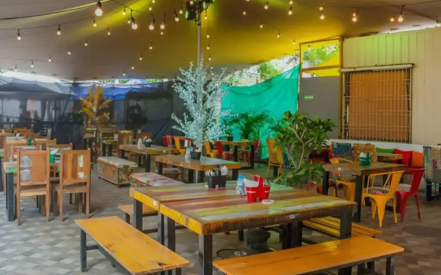 Hotel Ranjeet by OYO Rooms