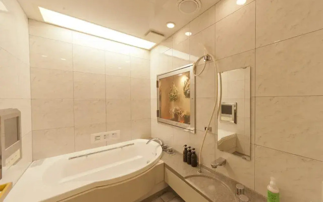 Hotel Fine Biwako II