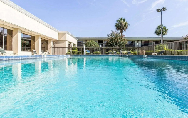 Holiday Inn Waycross