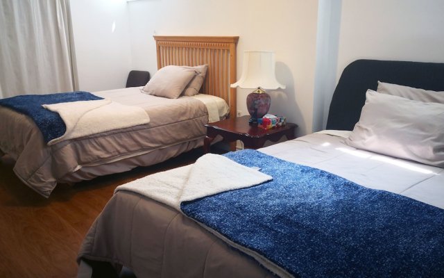 GA Stay Oakville Two Bedroom Guest House