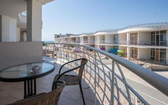 Apartments near the sea