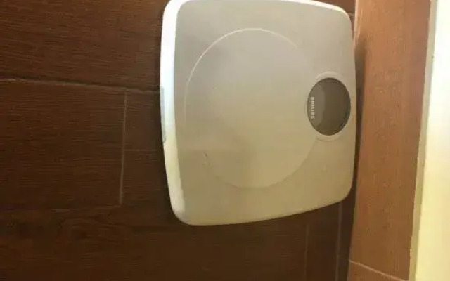 Poly Hot Spring Spa Hotel