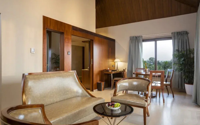 YU Hotel Candolim