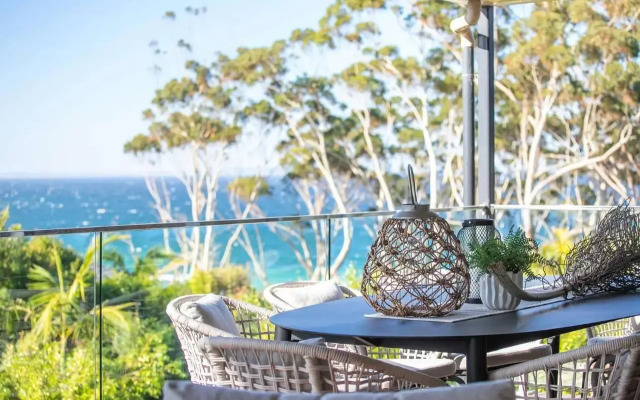 Surfers Beach House