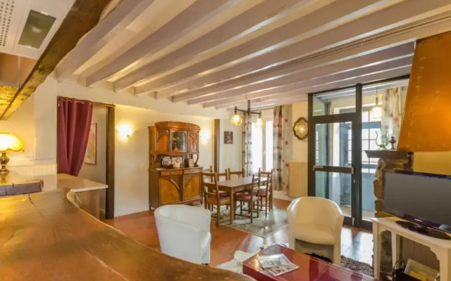 Gîte Saint-Hilaire-sous-Romilly, 4 pièces, 6 personnes - FR-1-543-72