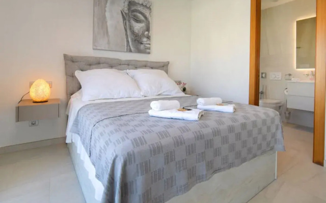 House Bruselas Benidorm