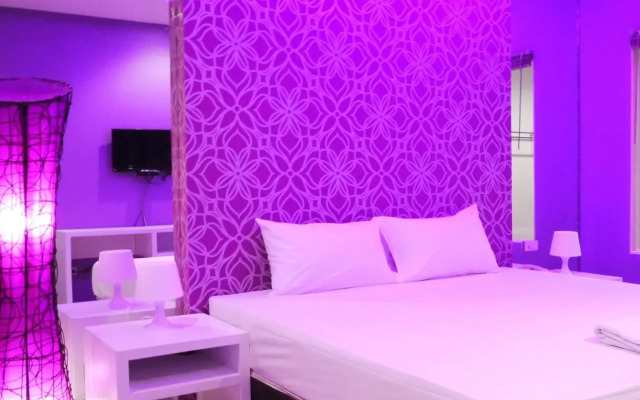 Bed Berry Huahin Resort