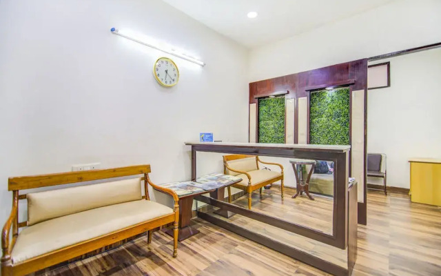Aaron Castle by Fabhotels