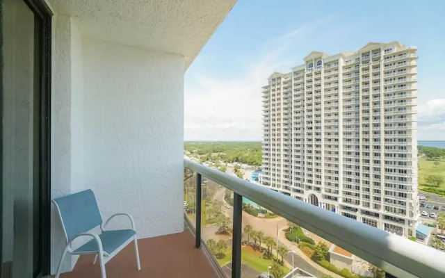 Surfside Resort 01111