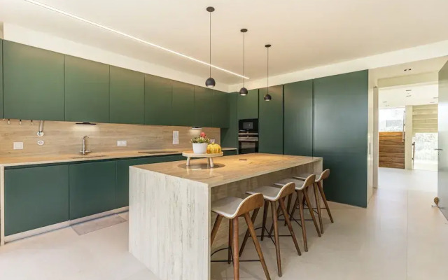 Troia Design Villa by Cadenzalux