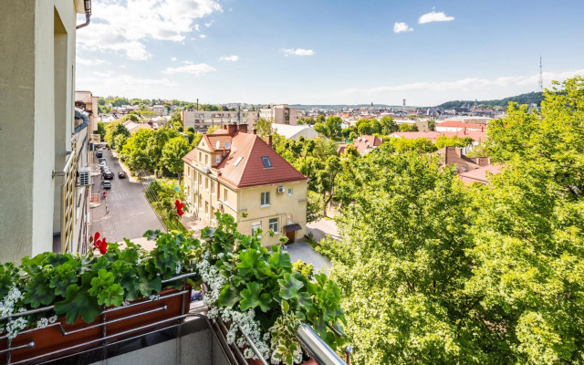 Arkhipenka Apartment