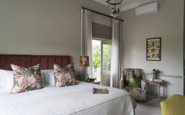 Cape Vue Country House